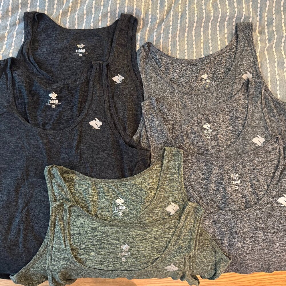 Set of 7 rabbit running EZ Tank Tops for Workout - Medium - Used Great Condition